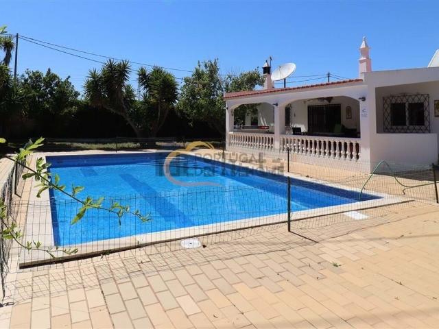 Casa venda em Albufeira e Olhos de Água, Albufeira
