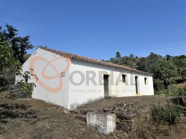 Vivenda venda em São Marcos Da Serra, Faro
