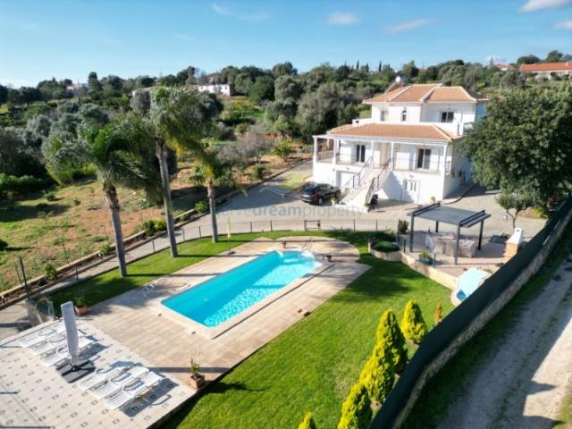Casa venda em Pêra