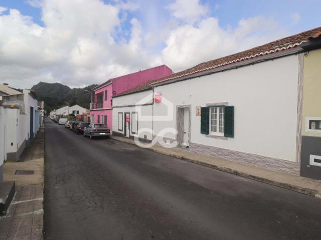 Casa venda em Açores, Furnas