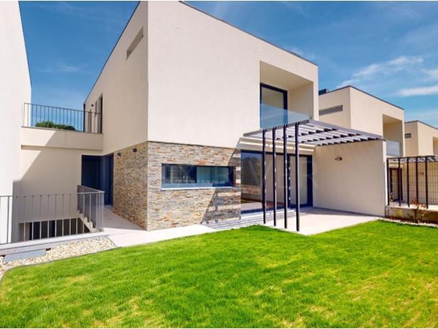Casa venda em Palmeira, Braga