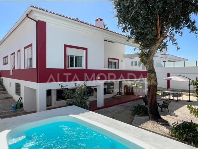 Casa venda em Azeitão (São Lourenço e São Simão), Setúbal