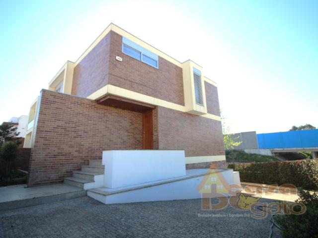 Casa venda em Gueifães, Cidade da Maia