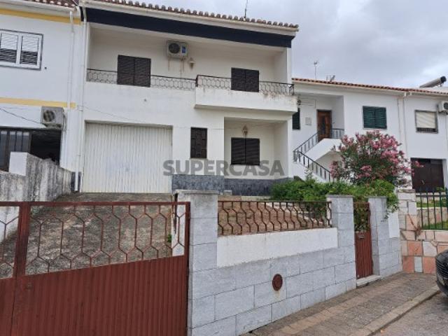 Casa venda em Aljustrel, Bairro Azul