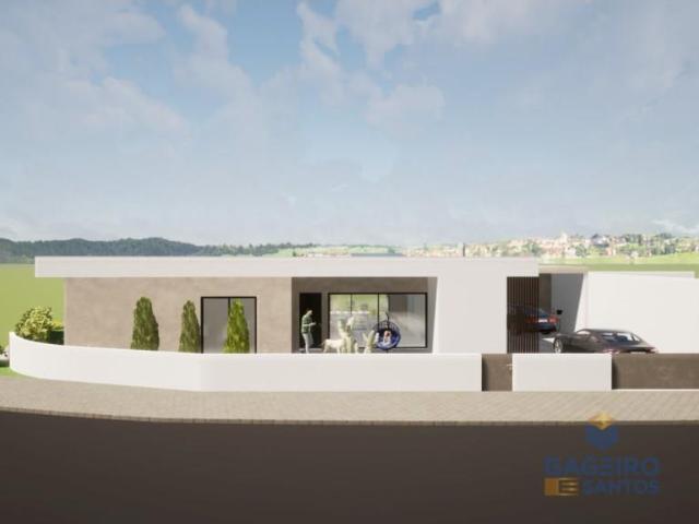 Vivenda venda em Alcobaça, Leiria