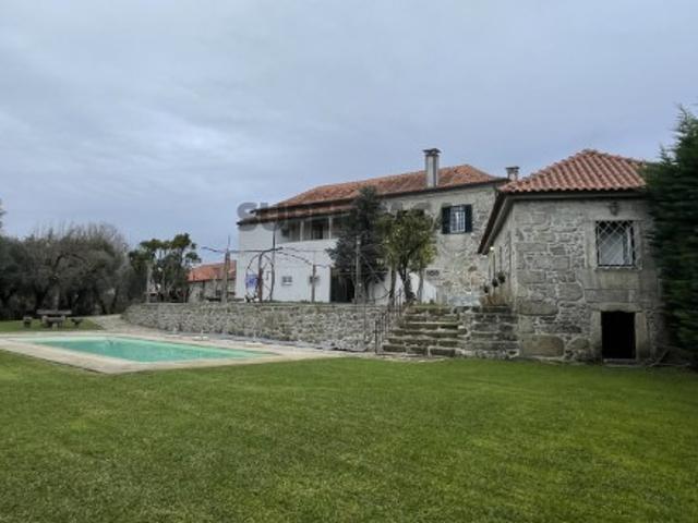 Casa venda em Barcelos, Cossourado
