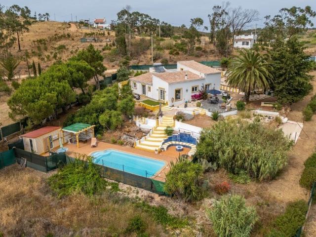 Vivenda venda em Barão de São Miguel, Vila do Bispo