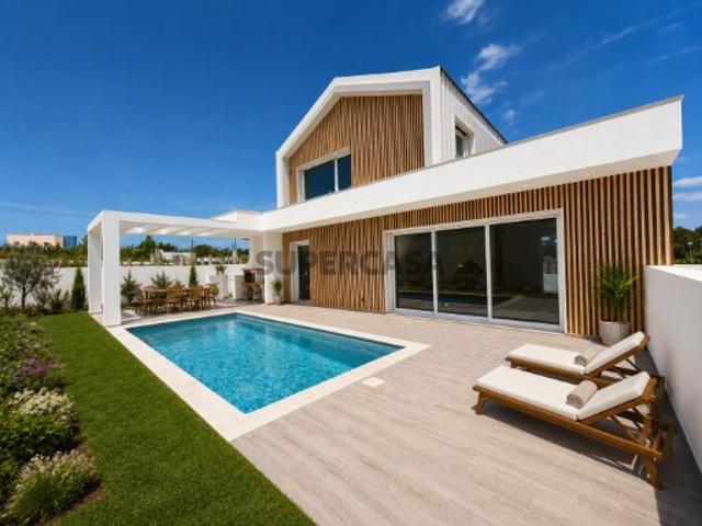 Casa venda em Casal da Avarela, Óbidos