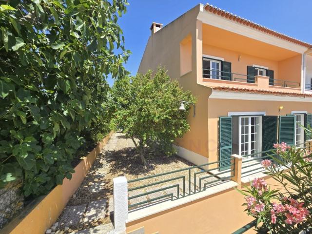 Casa venda em Azeitão (São Lourenço e São Simão), Setúbal