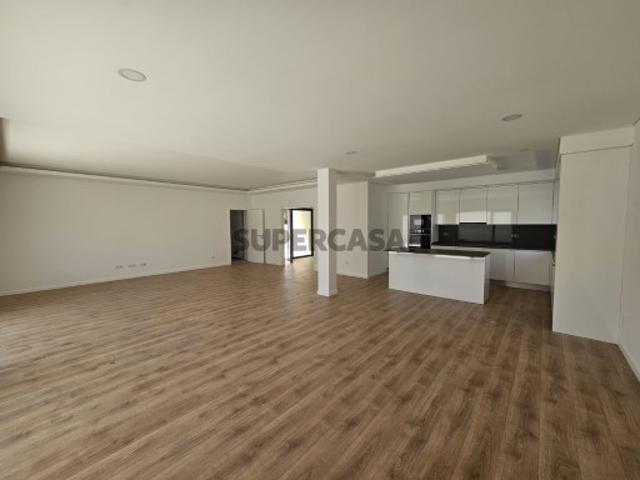 Casa venda em Azeitão (São Lourenço e São Simão), Setúbal