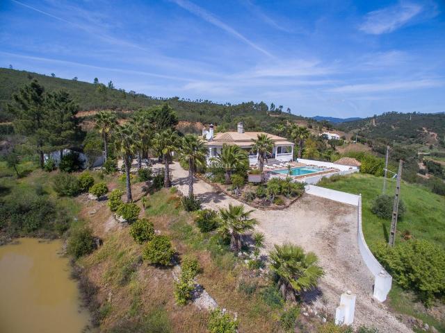 Vivenda venda em Ceiceira, Monchique