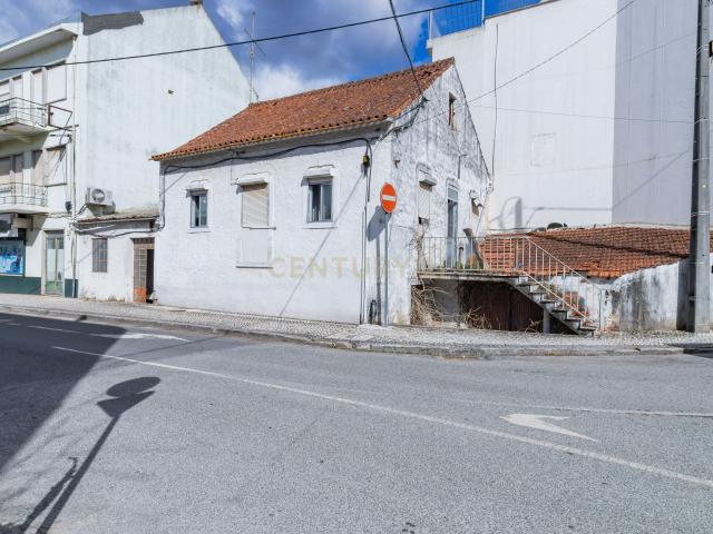 Casa venda em Ourém, Santarém