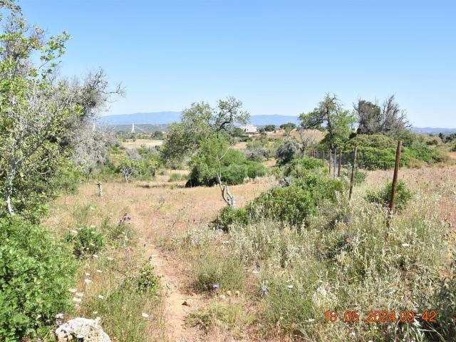 Vivenda venda em Estômbar, Faro