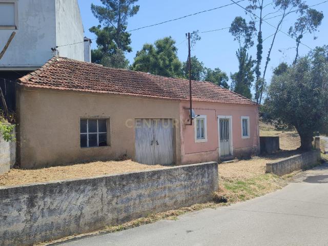 Casa venda em Serra de Baixo, Tomar