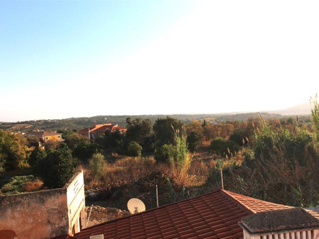 Vivenda venda em Lagoa de Momprolé, Loulé