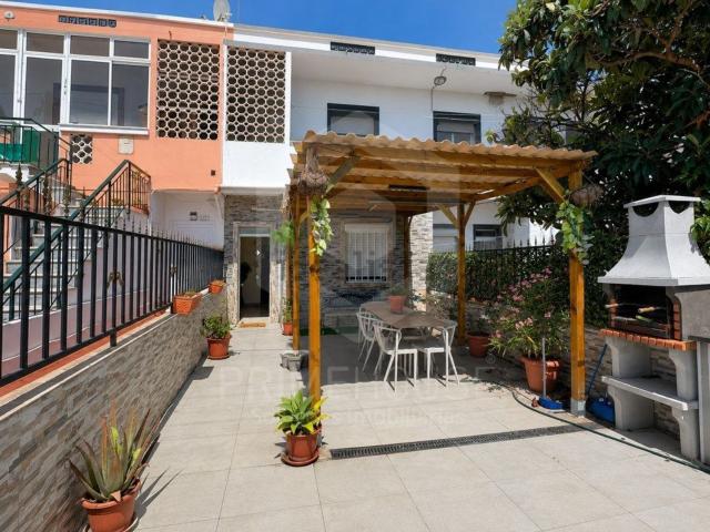Casa venda em Pé do Outeiro, Faro