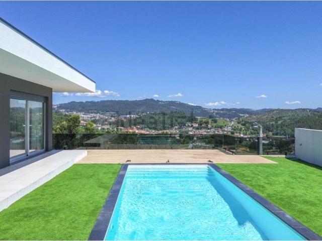 Casa venda em Gandarela, Guimarães