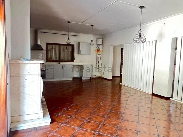 Casa venda em Fermentães, Constance