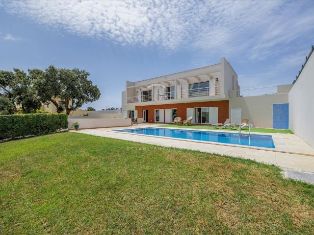 Vivenda venda em Vale da Azinheira, Albufeira