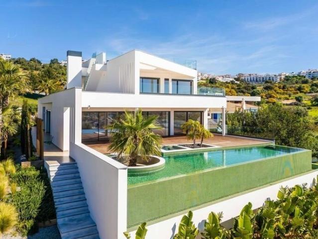 Vivenda venda em Albufeira e Olhos de Água, Albufeira