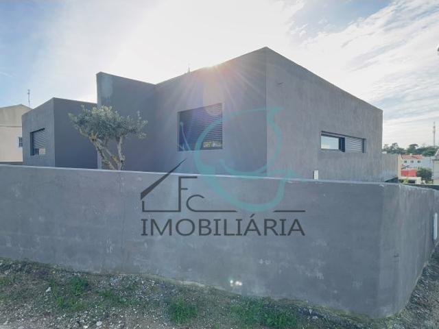 Casa venda em Quinta do Americano, Almada