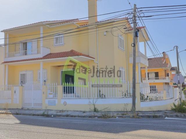 Casa venda em Seixal, Corroios