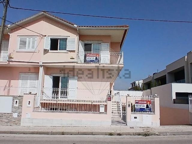 Casa venda em Seixal, Corroios