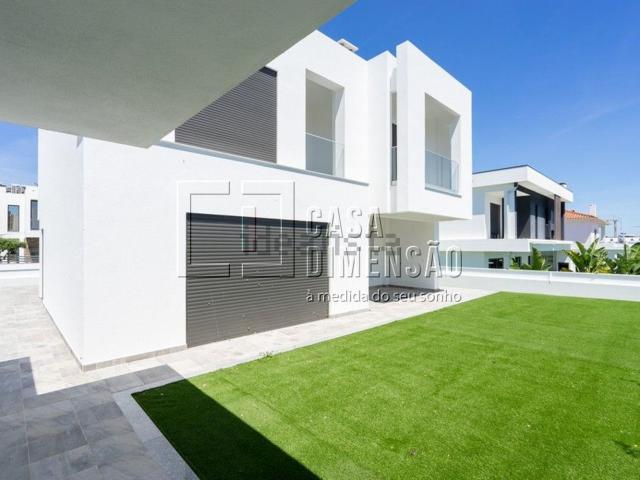 Casa venda em Seixal, Corroios