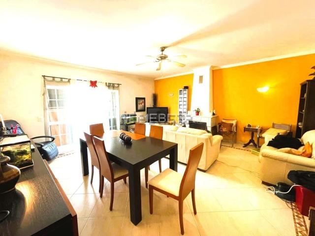 Casa venda em Seixal, Corroios