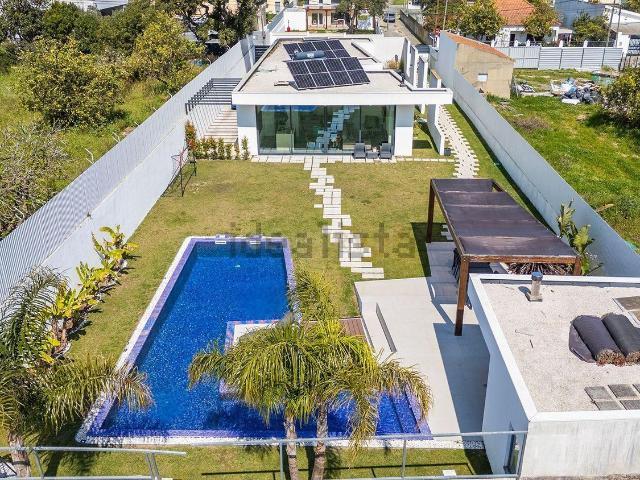 Casa venda em Seixal, Corroios
