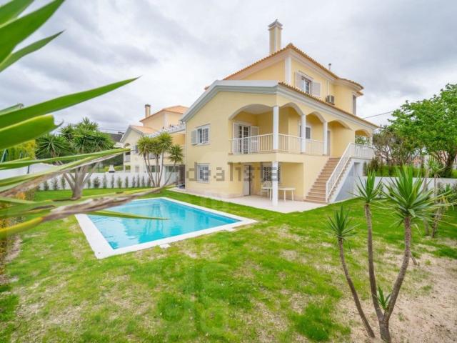 Casa venda em Seixal, Corroios