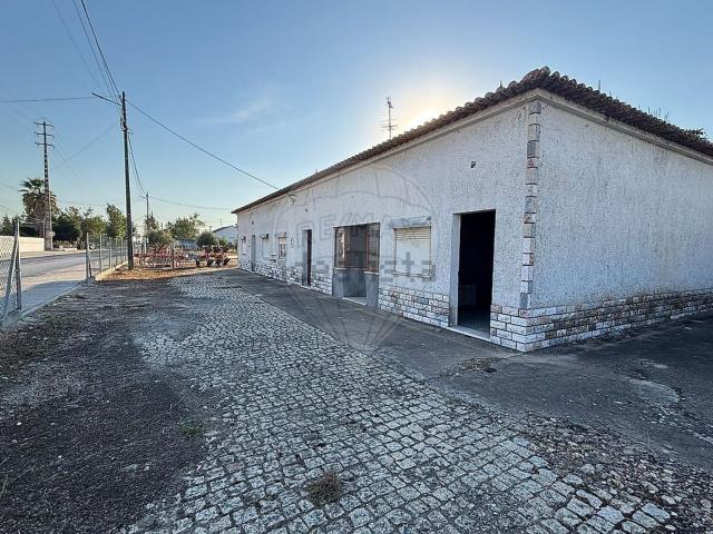 Casa venda em Montinhos dos Pegos, Coruche