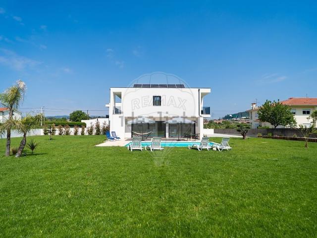 Casa venda em Corvite, Guimarães