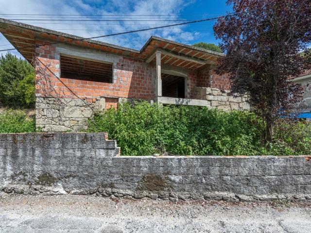 Moradia venda em Coucieiro, Santa Luzia