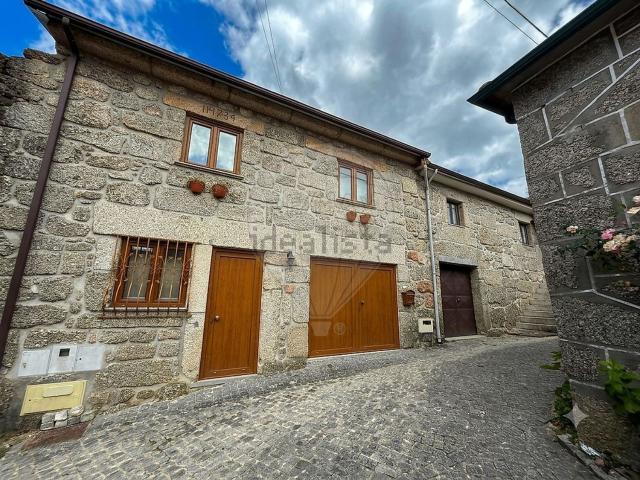 Casa venda em Sesta, Covas