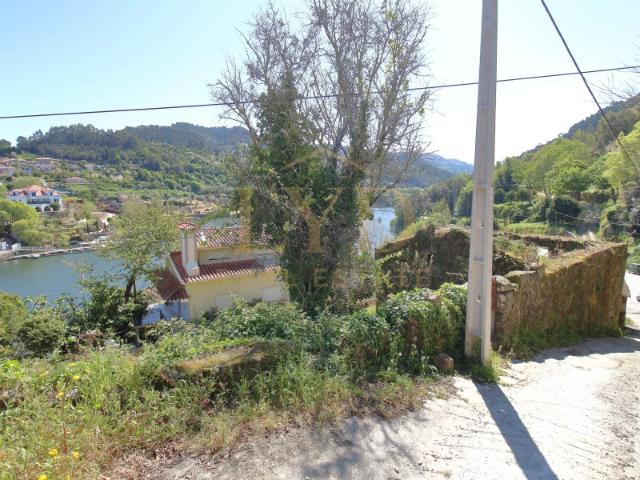 Casa venda em Souselo, Viseu