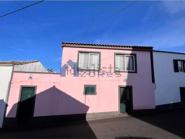 Casa venda em Açores, Madalena