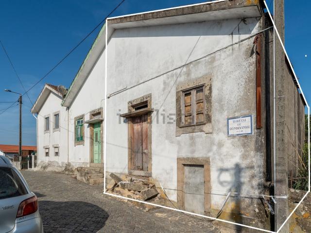 Casa venda em Gondivinho, Porto