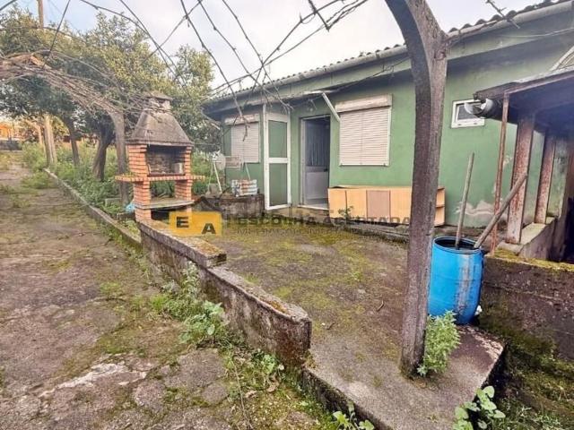 Casa venda em Gondivai, Porto