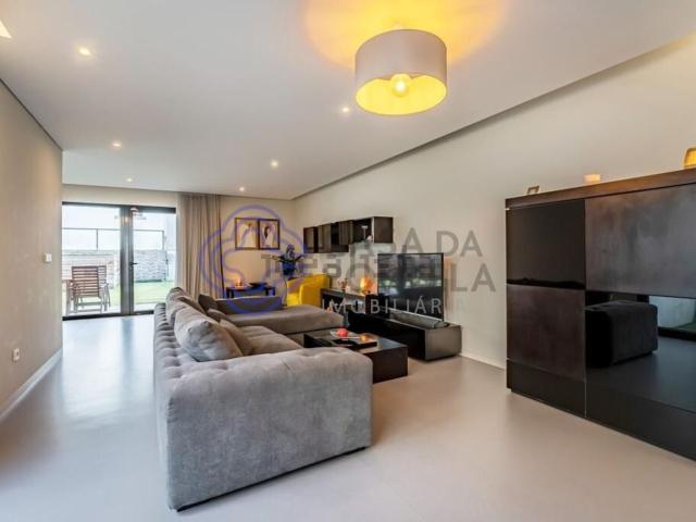 Casa venda em Regedoura, Guifões