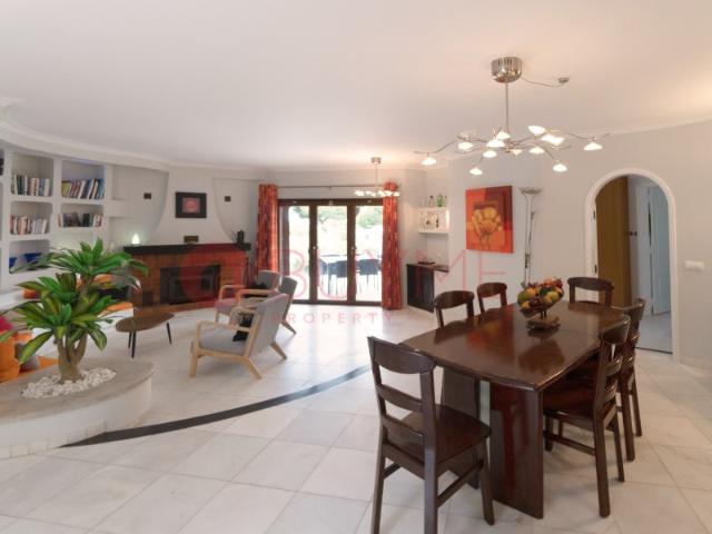 Moradia alugar em Quarteira, Vilamoura