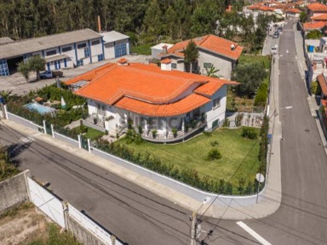 Casa venda em São Paio de Oleiros, Santa Maria da Feira
