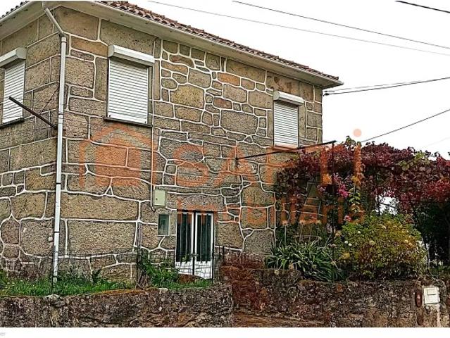 Casa venda em Mosteiro, Monção