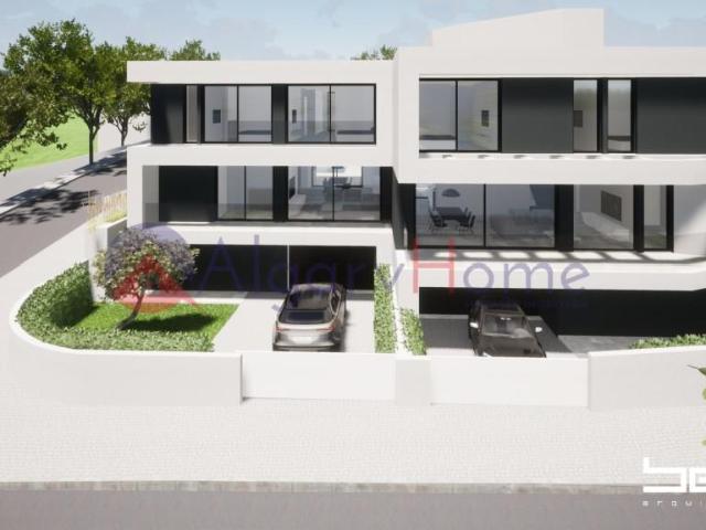 Vivenda venda em Estômbar, Faro