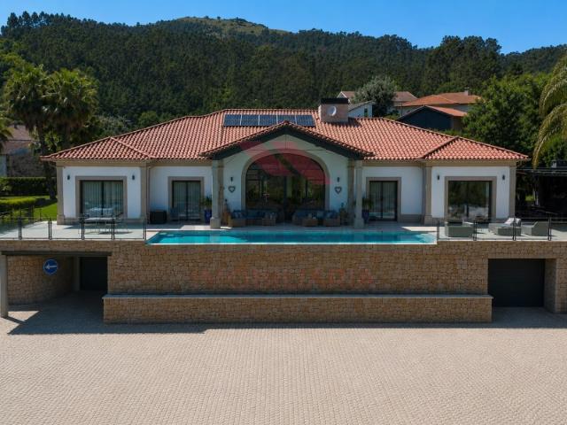Casa venda em Arcos De Valdevez, Viana Do Castelo