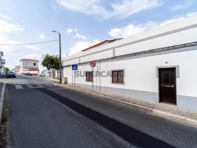 Casa venda em Beja (Salvador e Santa Maria da Feira), Beja