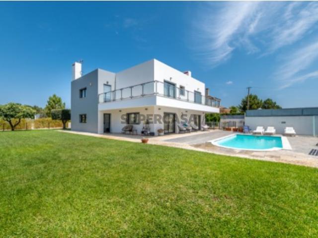 Casa venda em Azeitão (São Lourenço e São Simão), Setúbal