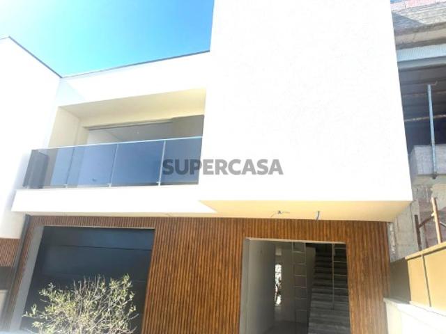Casa venda em Arões (São Romão), Fafe
