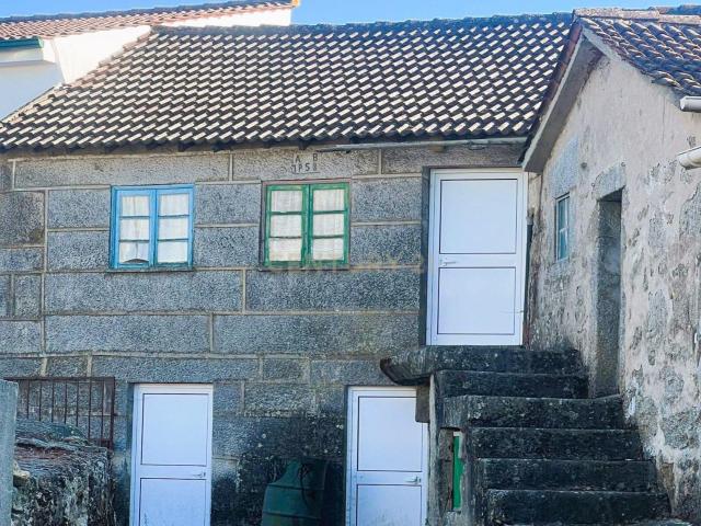 Casa venda em Granja do Paiva, Caria