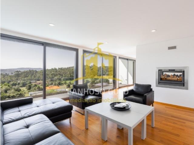 Casa venda em Póvoa De Lanhoso, Braga